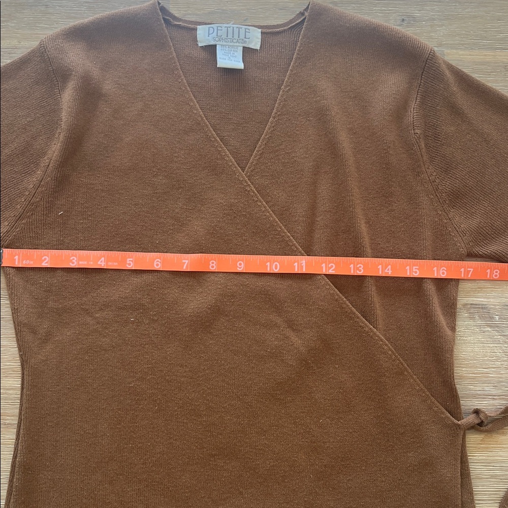 VTG brown wrap knit blouse - Picture 5 of 7
